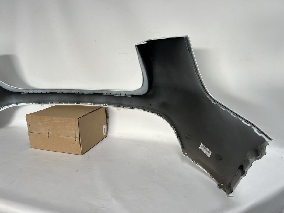 Бампер задний Tesla model Y PPSW 2023+