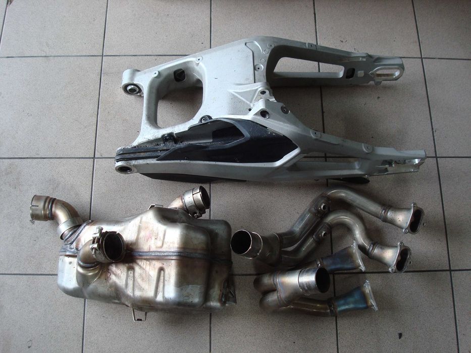 Ducati Multistrada V4S 22r silnik stacyjka zestaw startowy części