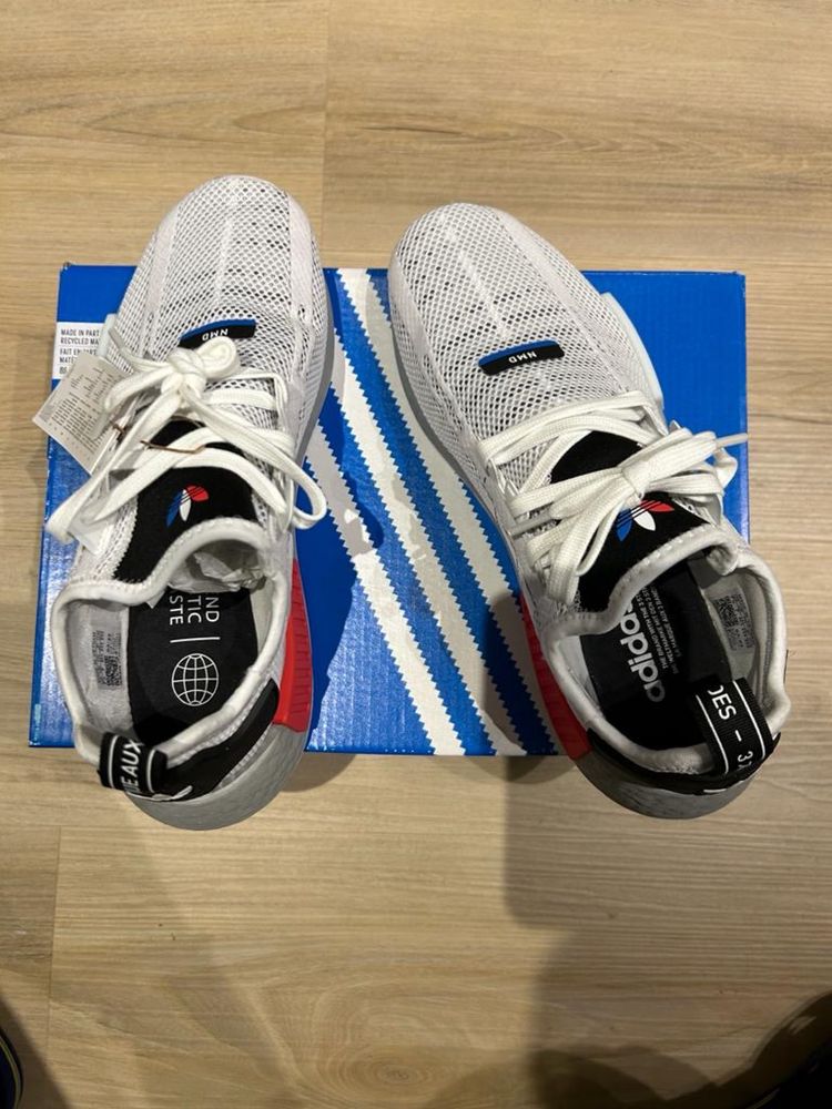 Adidas NMD_R1 originais 40 2/3 novas