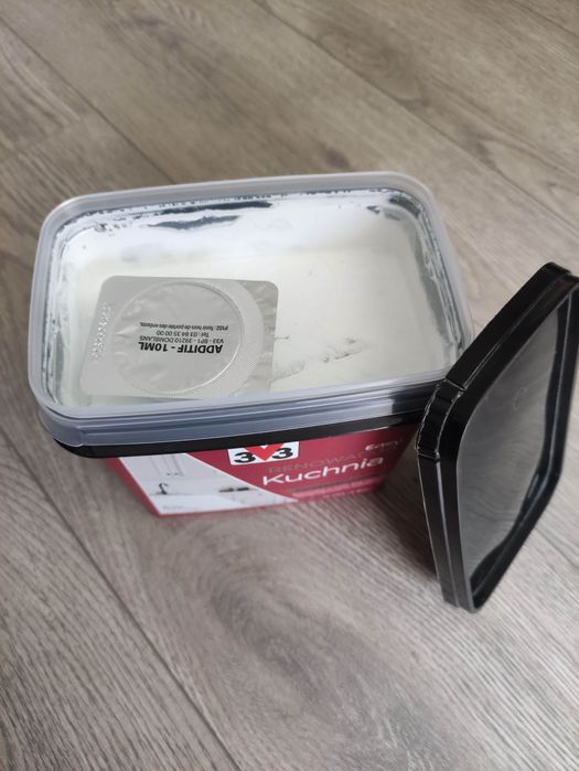 Farba RENOWACYJNA do KUCHNI V33 Biały satyna 0,75L