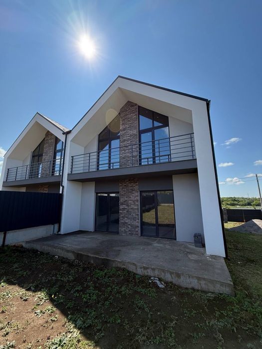 Поєднання переваг міського житла та приватного будинку