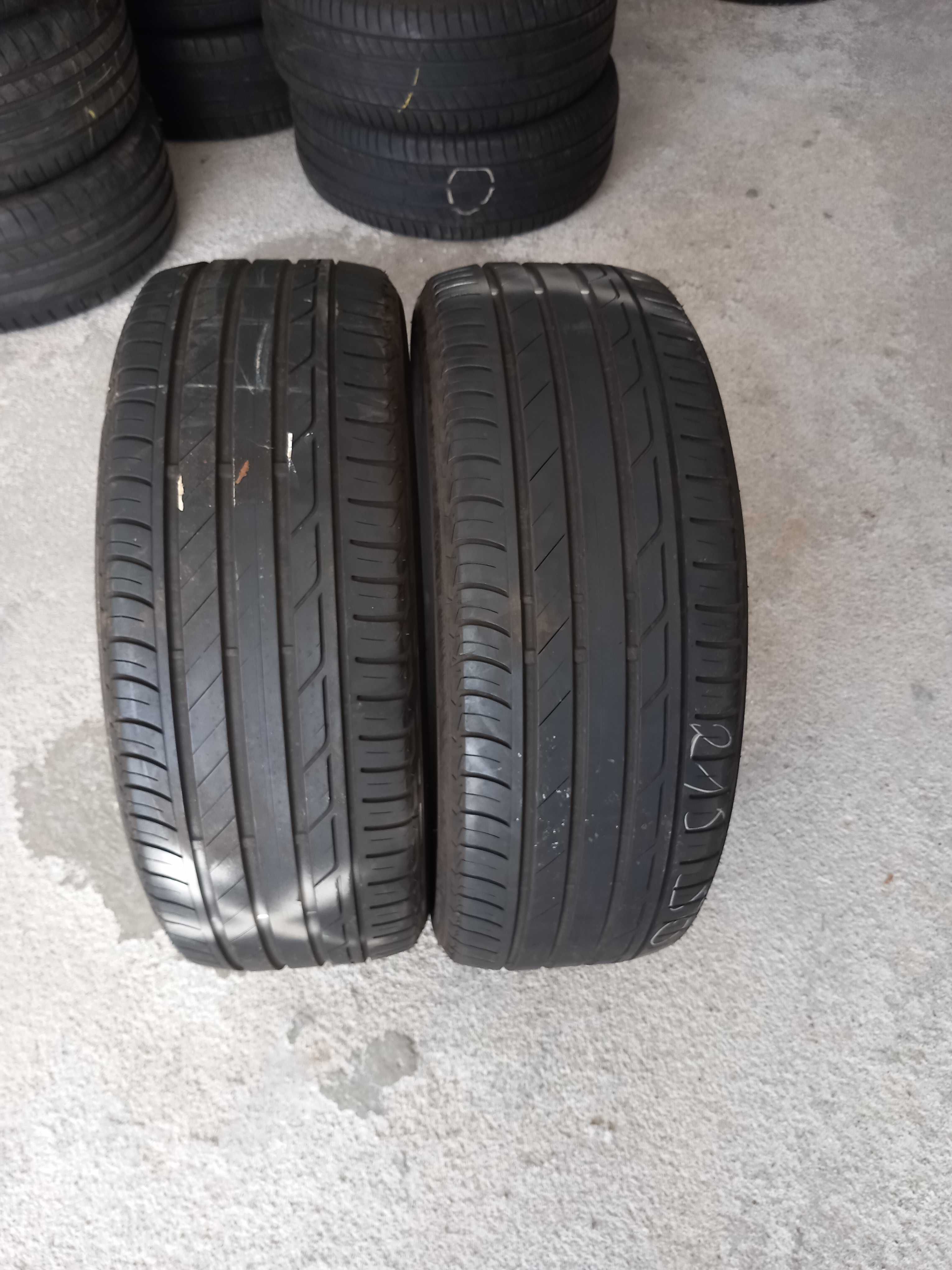 4 pneus 215/50R18 Michelin e Bridgestone