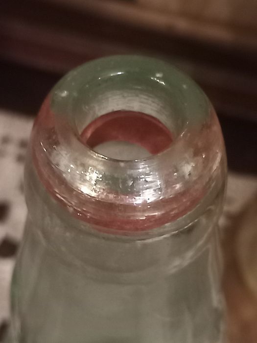 Garrafa antiga de laranjada pirolito