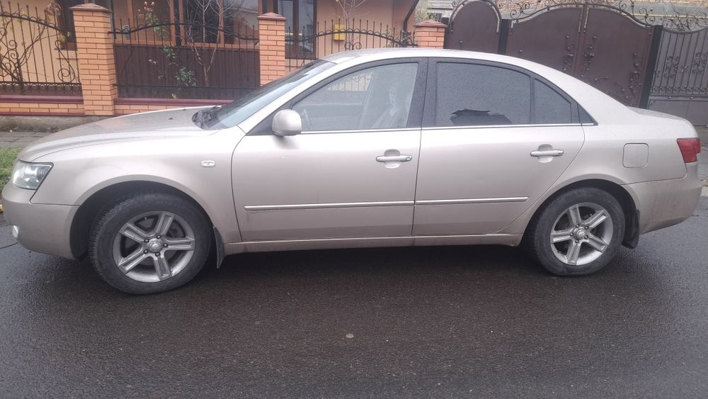 Продам Хюндай Сонатта