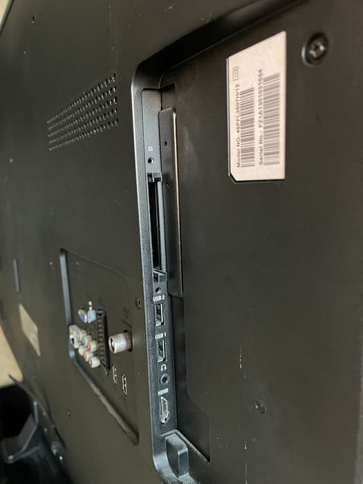 TV Philips LCD 46”