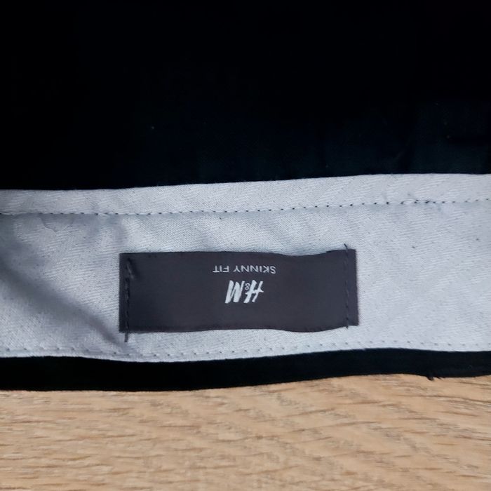 Spodnie męskie młodzieżowe eleganckie H&M 56