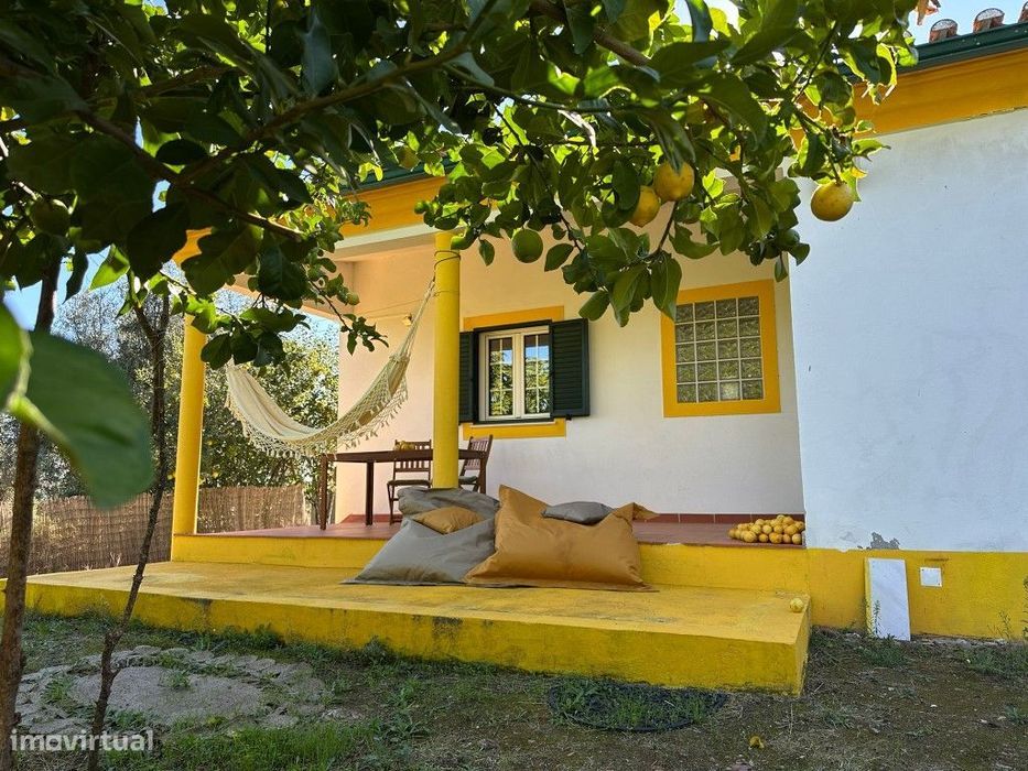 Moradia T2 com Terreno na Vila de Mação