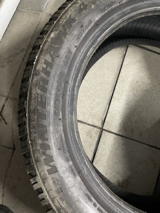 Резина Зима б/у Firestone 215/55R17