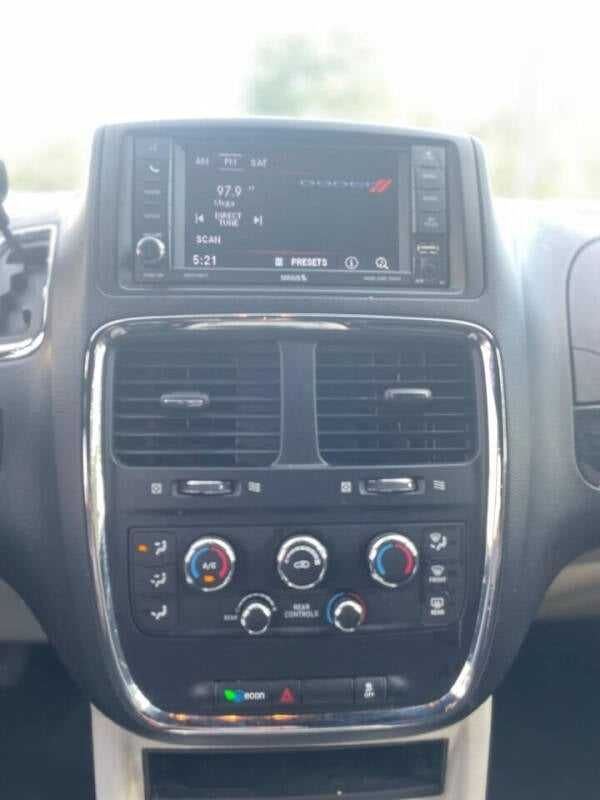 2017 Dodge Caravan