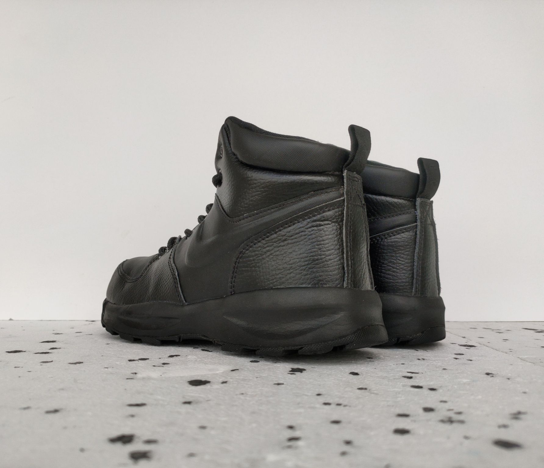 Buty Nike Manoa damskie czarne jesienno zimowe r. 38,5 24cm