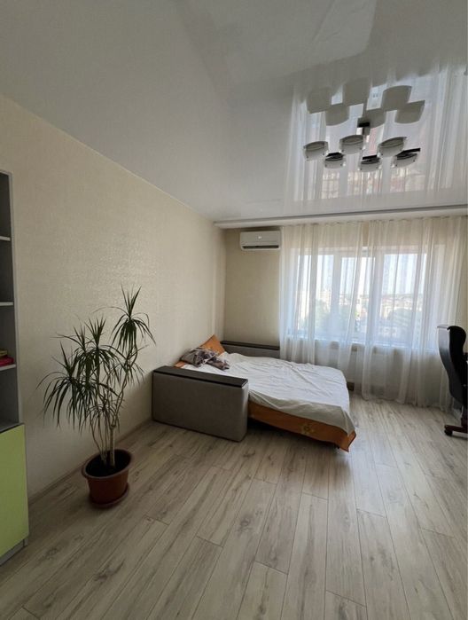 Продам 1 комн кв Центр, Пр-т Победы, автоном отопл, новый дом!