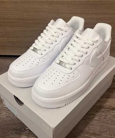 Nike Air Force 1 Low '07 White  40