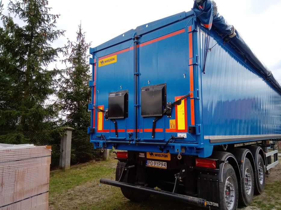 Wynajme naczepe wywrotke 50m3 klapo-drzwi wymiar paletowy