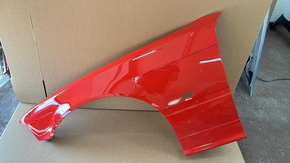 BMW 3 E36 COUPE Błotnik - 308 BRILLIANTROT - Ocynk/Nowy Lewy