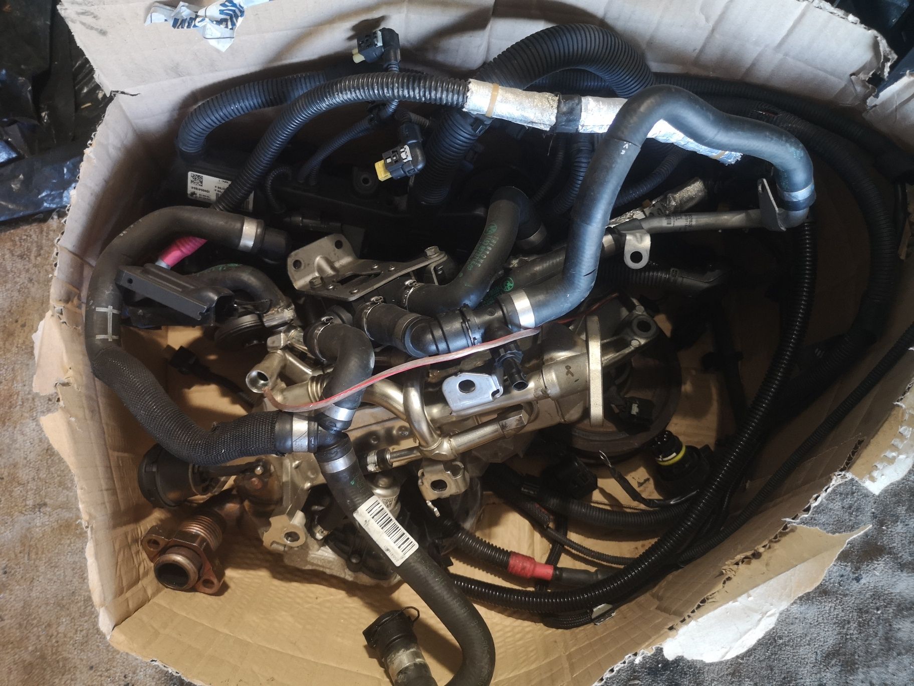 Uszkodzony silnik b47d20a cały lub części f10 f30 f20 f25 f34 f36
