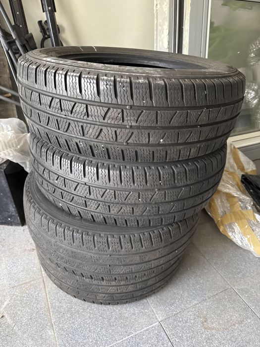 Opony zimowe do busa  pirelli carier