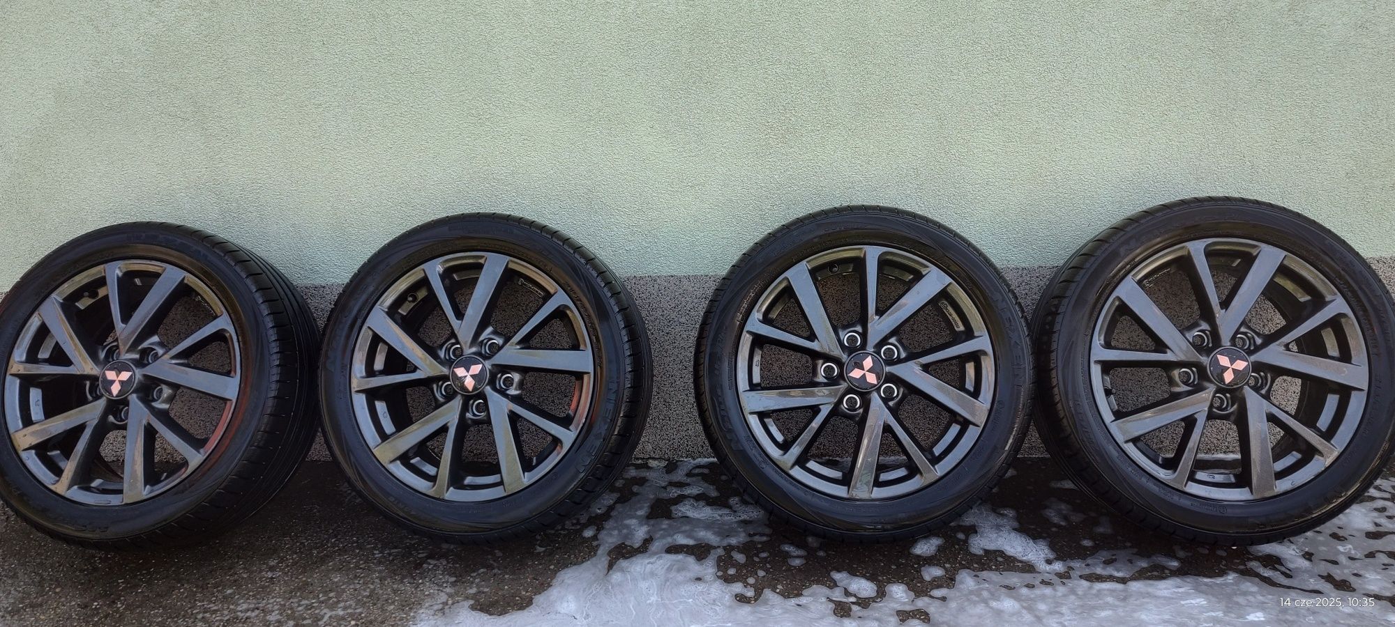 Alufelgi 5x114.3 z oponami 215/45/16 możliwa wymiana