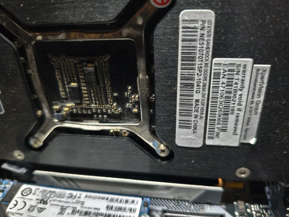 Продаю відеокарту GTX 1070 8GB Game Rock