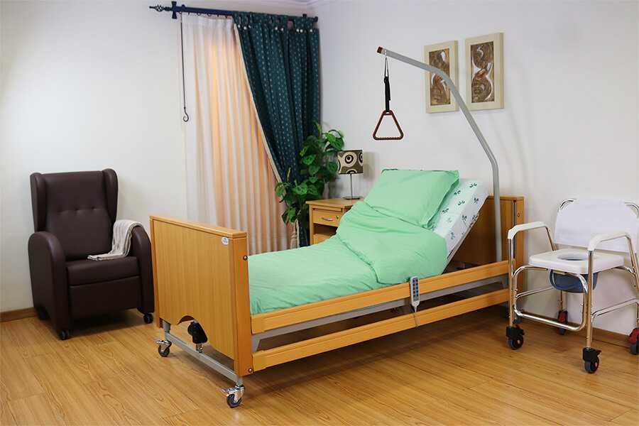 Cama Hospitalar DELTA-5F-R com Colchão Anti-Escaras Viscoelástico HR55