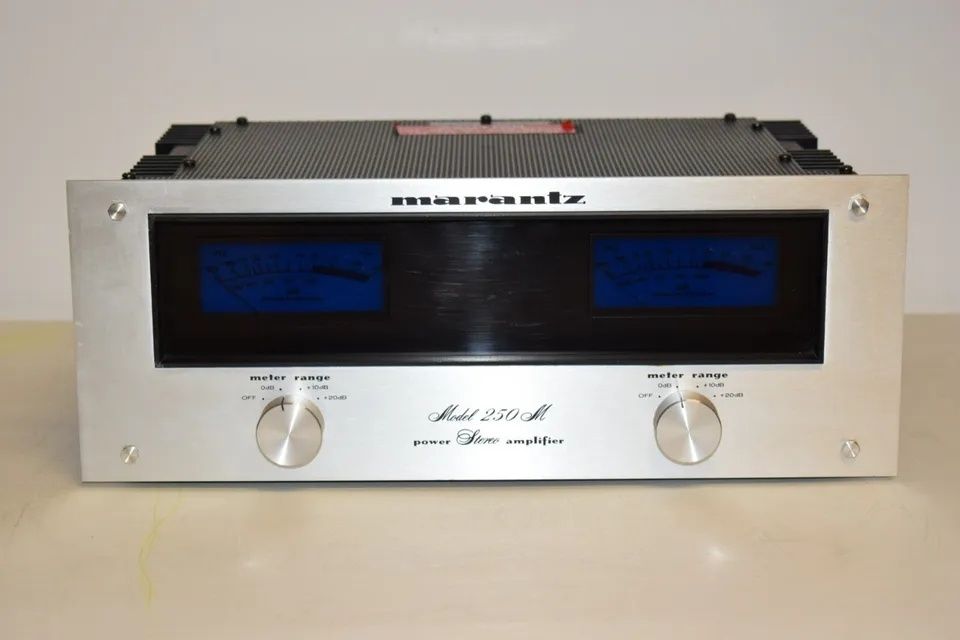 Wzmacniacz mocy Marantz Model 250 M. Wzmacniacz mocy