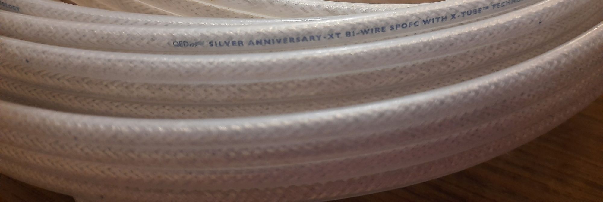 Qed Silver Anniversary XT Bi-Wire акустический кабель