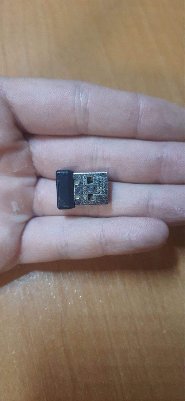 Мышка Logitech g304