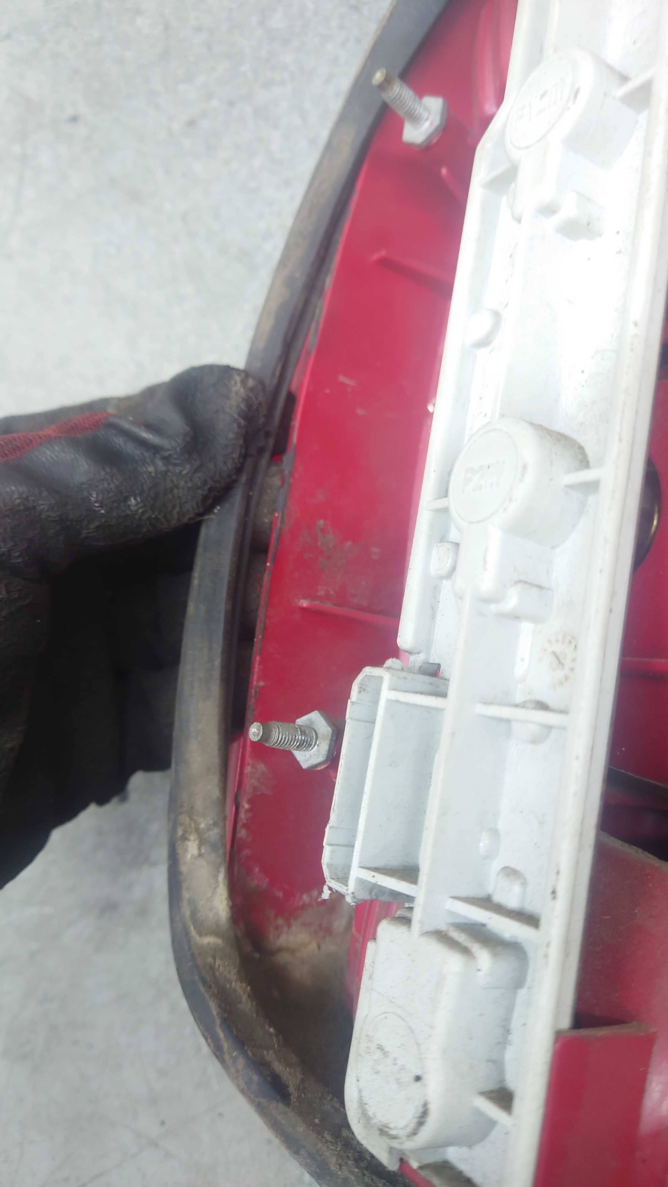 Skoda Fabia I 1 MK1 Hatchback Lampa Prawy Tył Prawa Tylna PT