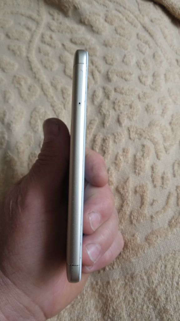 Xiaomi Redmi 4X , 2-16GB.