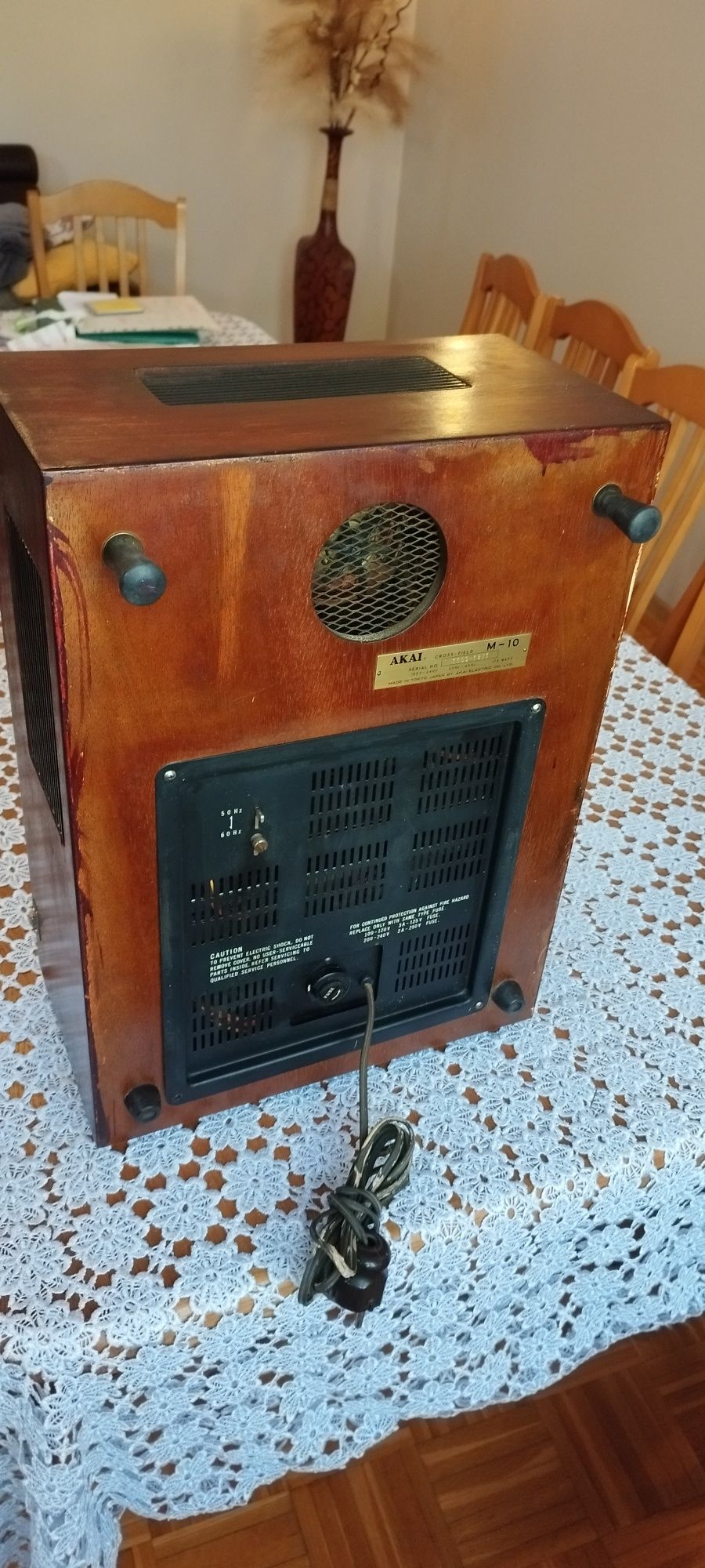 Magnetofon szpulowy Akai M-10