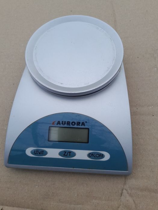 Весы электронные,кухонные