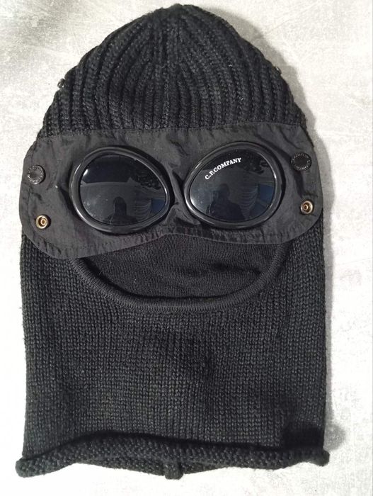 Продам Балаклаву C.P