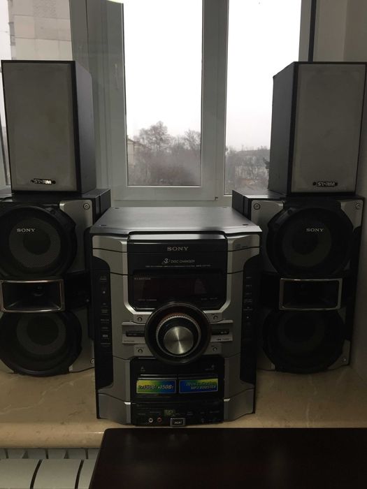 Музыкальный центр SONY