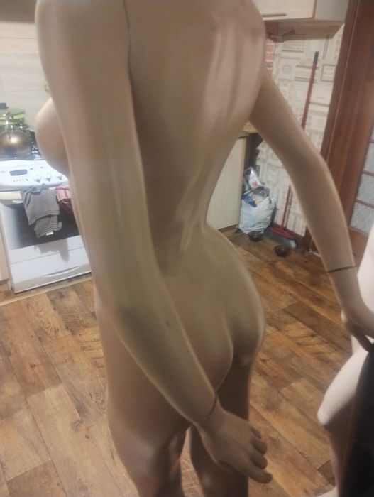 Manekiny damskie pelnopostaciowe 180cm