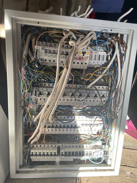 Щиток з автоматами