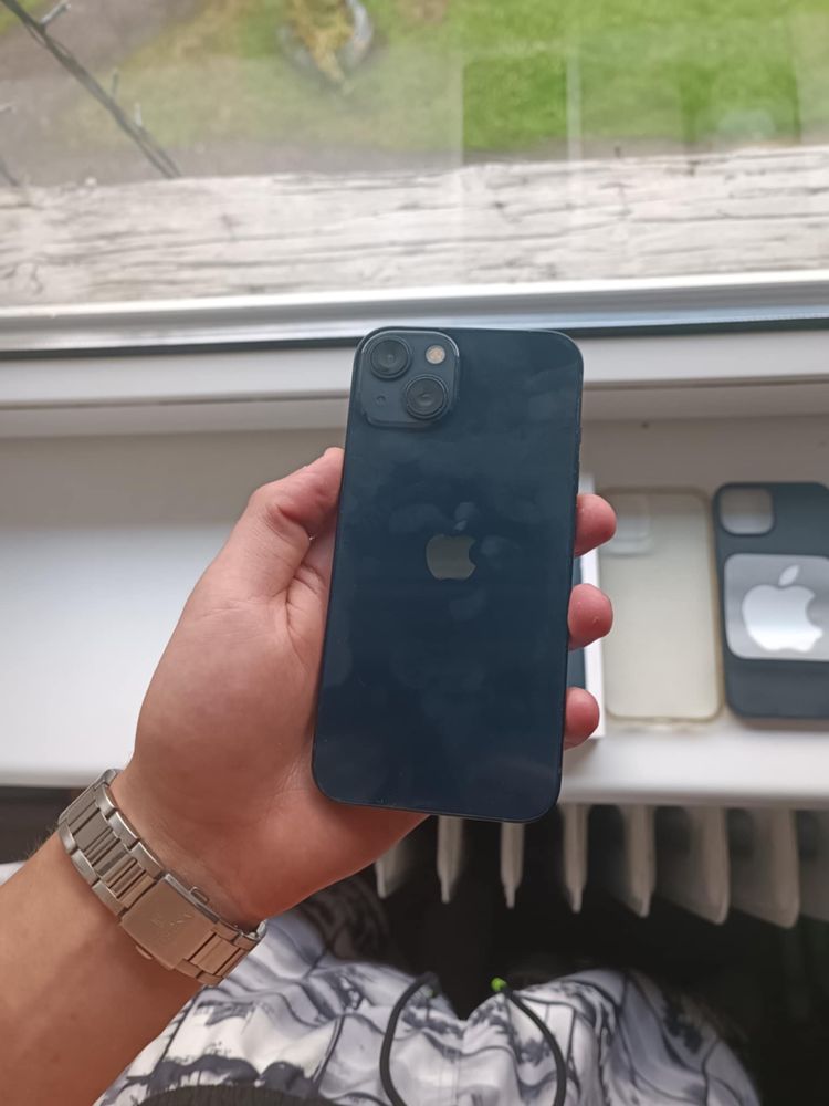 Iphone 13 128GB :)