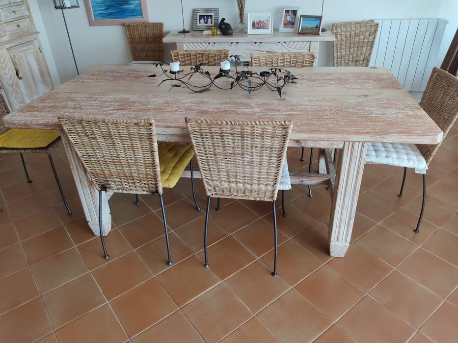 Mesa de sala de jantar