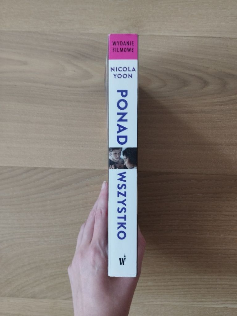 Ponad wszystko Nicola Yoon książka