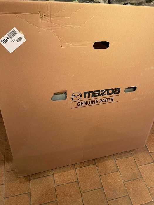 Двері передні  праві Mazda CX-30  нові оригінал