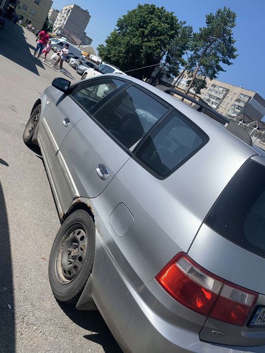 Продам двигун 2.0 CRDi (D4EA) Кia Carens, а також богато запчастин