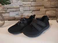 Buty adidasy 25r