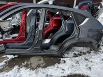 Четверть Мазда сх5 сх3 крило Mazda cx5 cx3 стойка