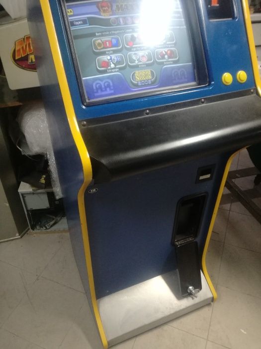 Máquina jogos Megatouche MAXX original