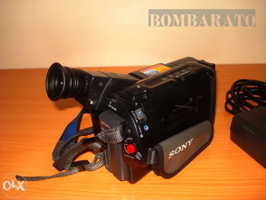 Camera de Filmar Sony Handycam 32x