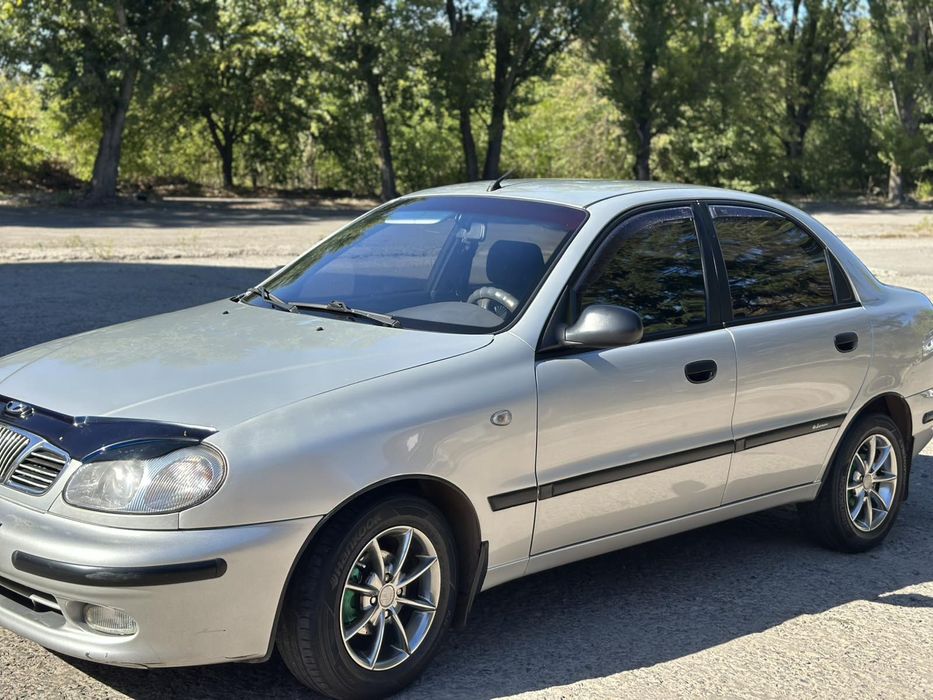 Продаж авто деу сенс