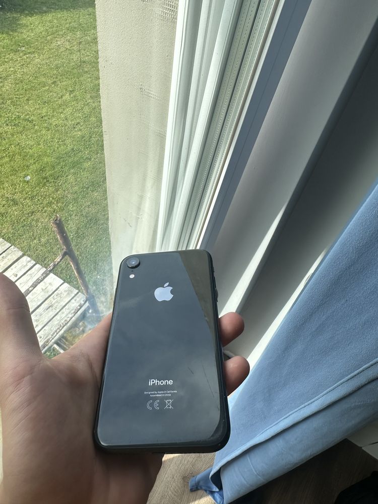 Iphone XR 128GB 83% kondycji
