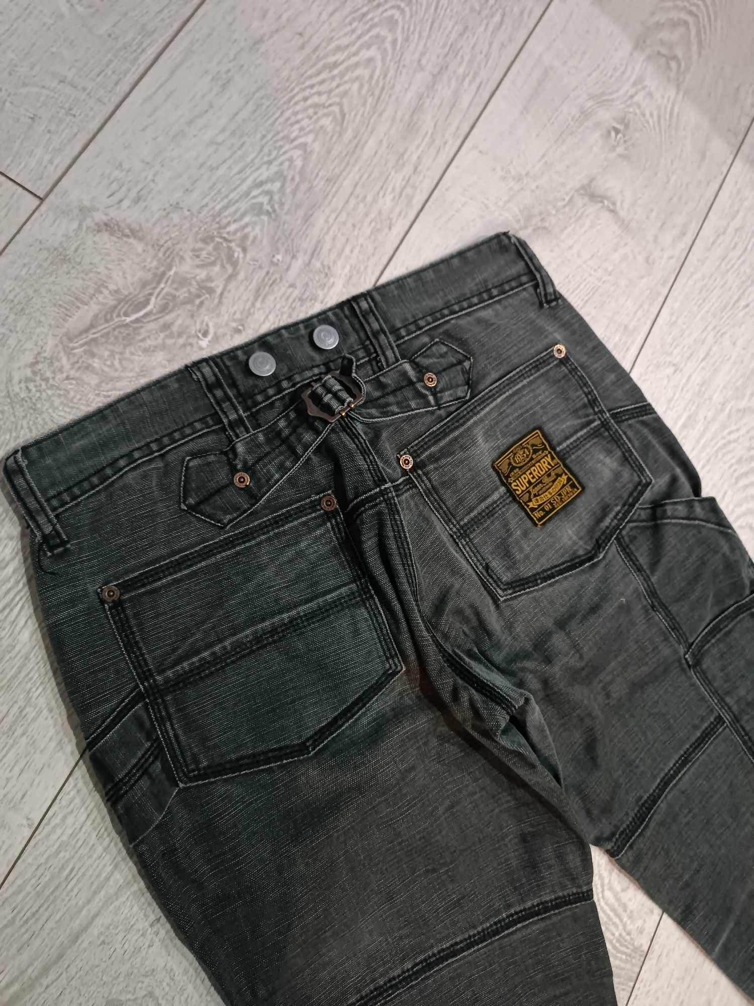 Spodnie jeans Superdry