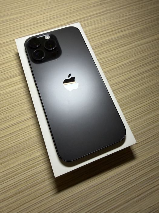 iPhone 16 Pro Max 256 гб Black Titanium