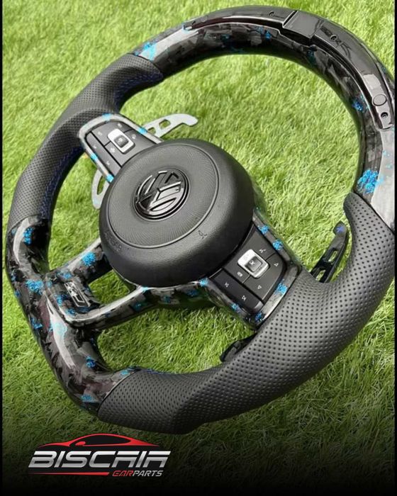 Volante VW Carbono com LED Display | Golf GTI / R (MK5 MK6 MK7 MK8)