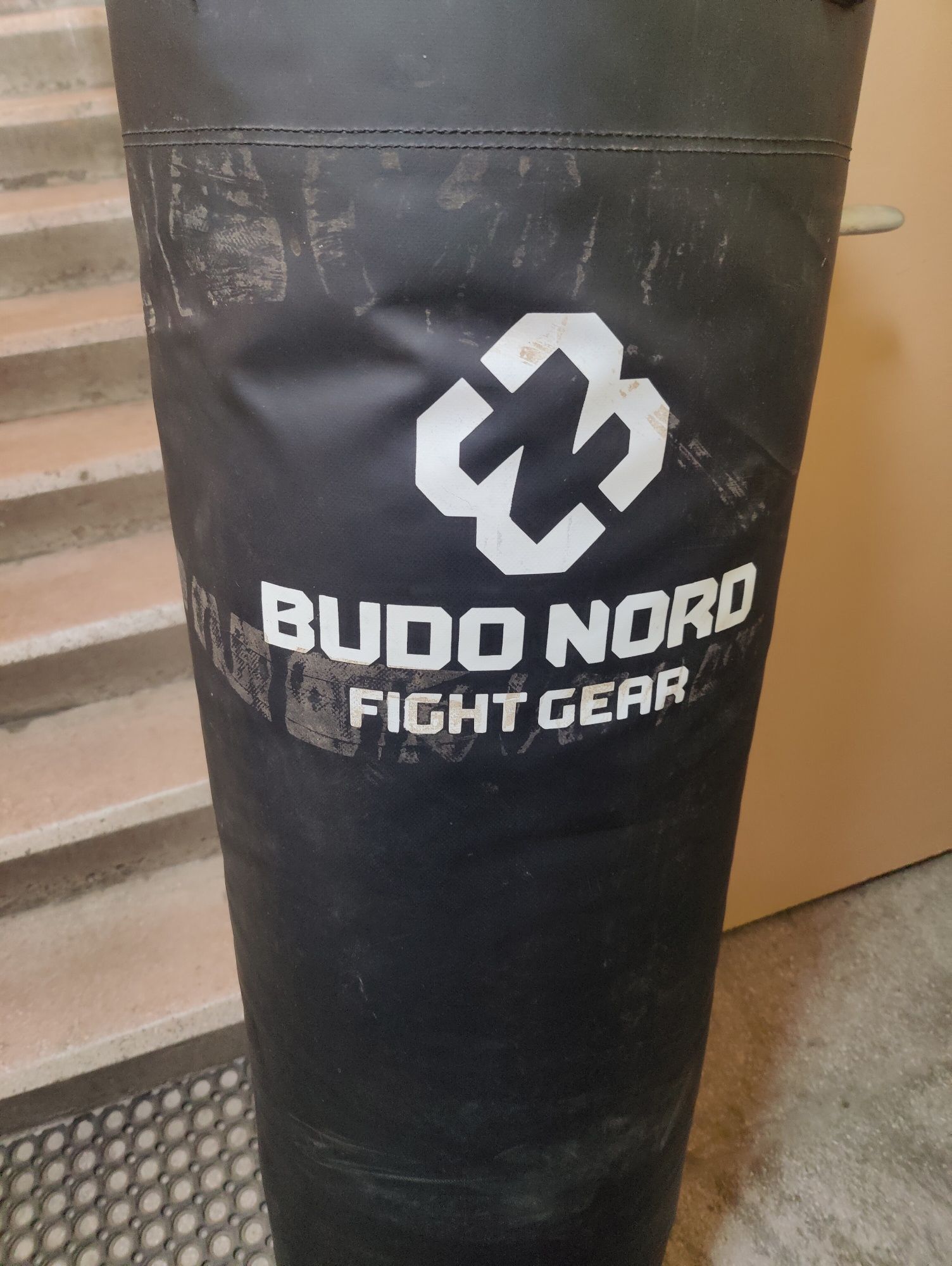 Worek bokserski BUDO NORD 45kg + gratis