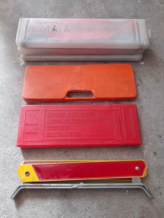 Triângulos para carro